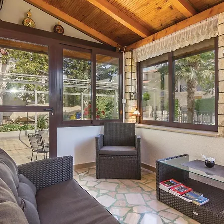 Awesome In With Kitchen Nyaraló Rovinj