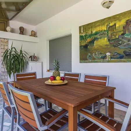 Awesome In With Kitchen * Rovinj